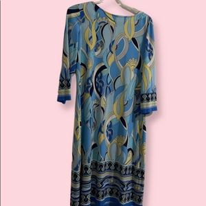 Women 1/4 length dress
